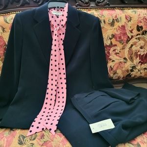 KASPER THREE PIECE SUIT